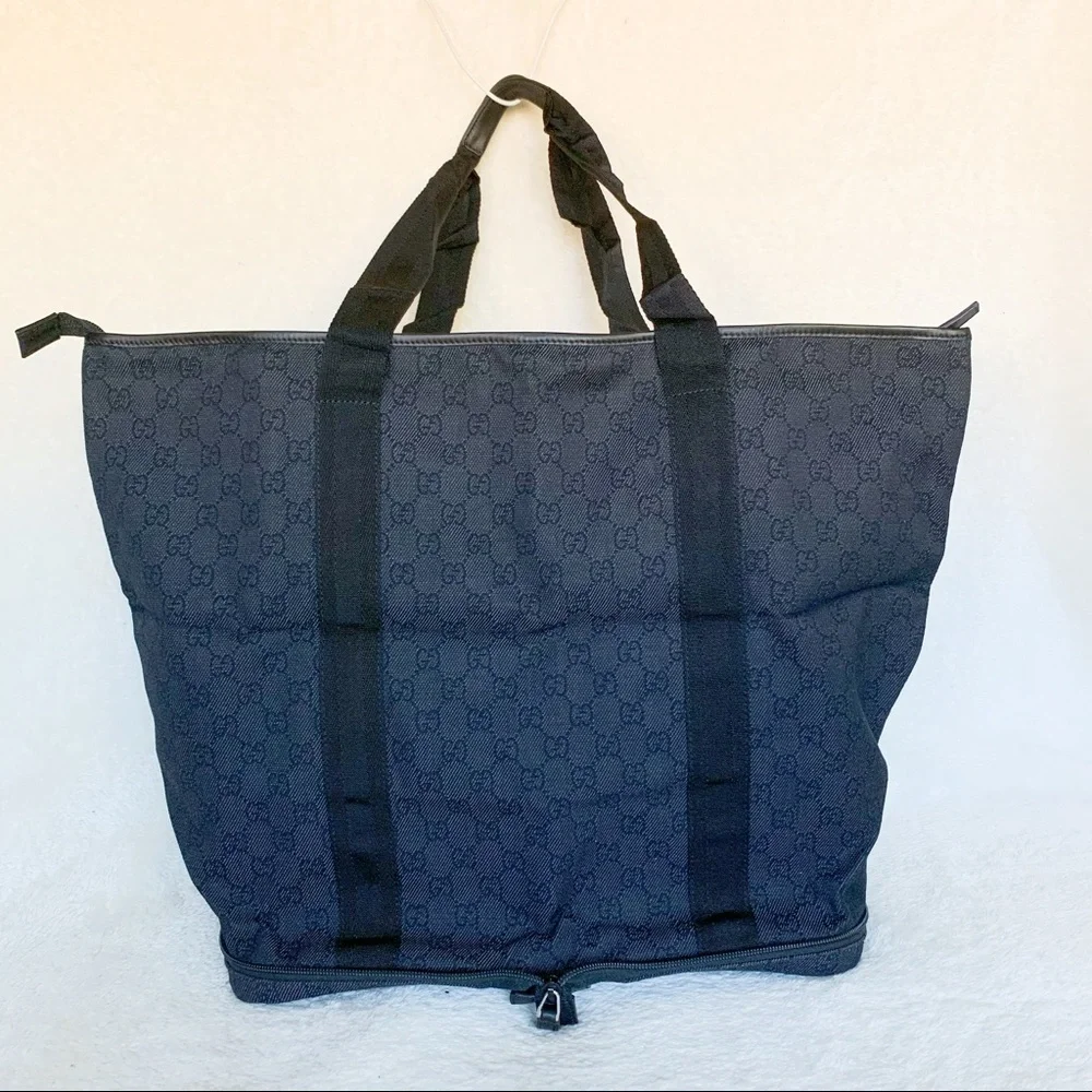 NWT Authentic Gucci GG Canvas Foldable Travel Bag​